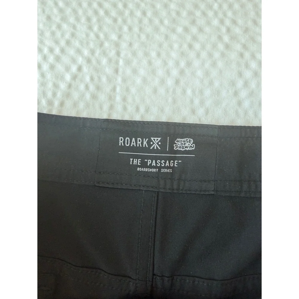 Roark House of Darwin The Passage Boardshorts Black Hemp Blend Size 32 NWT